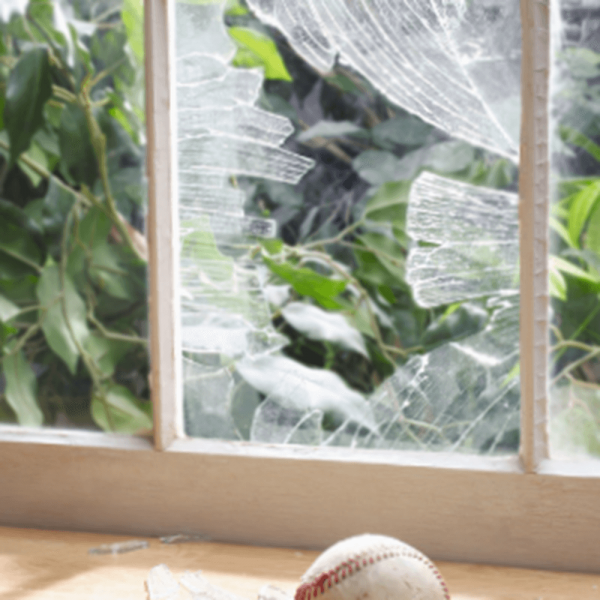 Glass Window Repair And Replacement   Glass Repair 1 600x600 